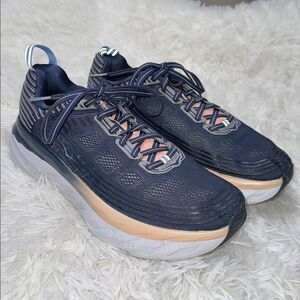 Hoka Bondi 6 in Navy and Peach Size 9.5